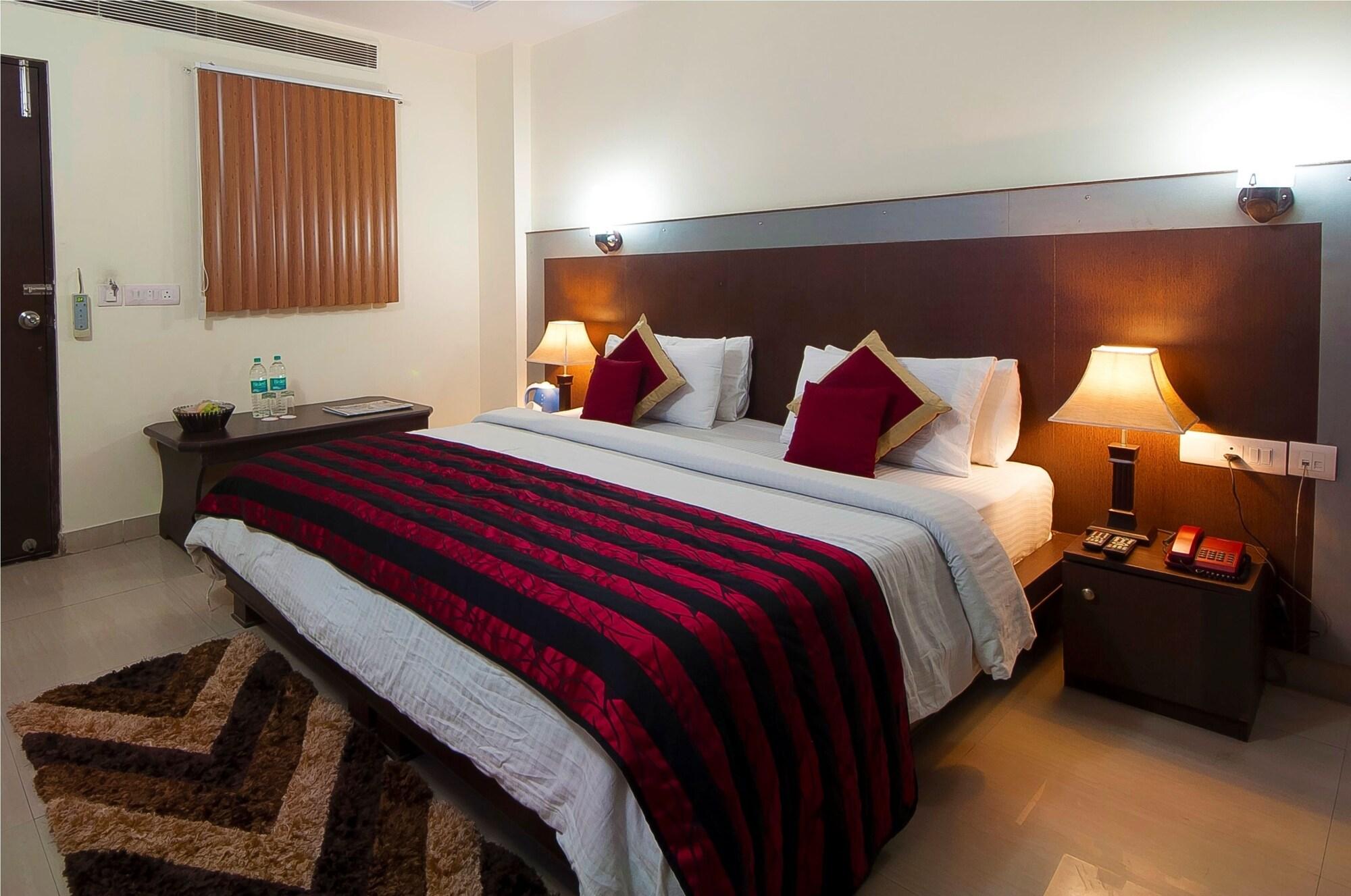 Airport Hotel Vishal Residency Nova Deli Exterior foto
