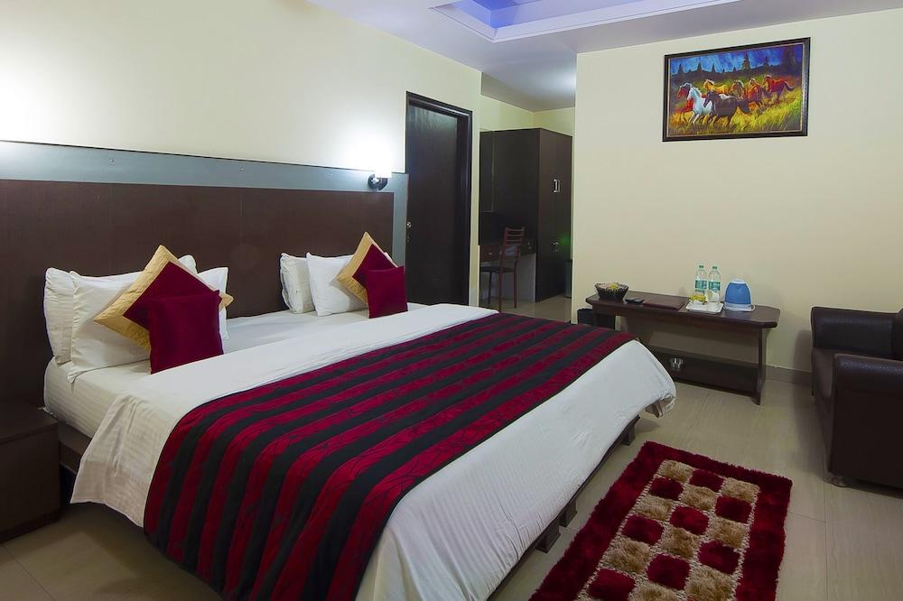Airport Hotel Vishal Residency Nova Deli Exterior foto
