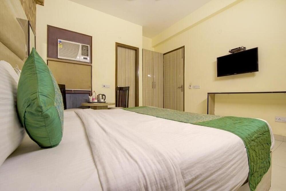 Airport Hotel Vishal Residency Nova Deli Exterior foto