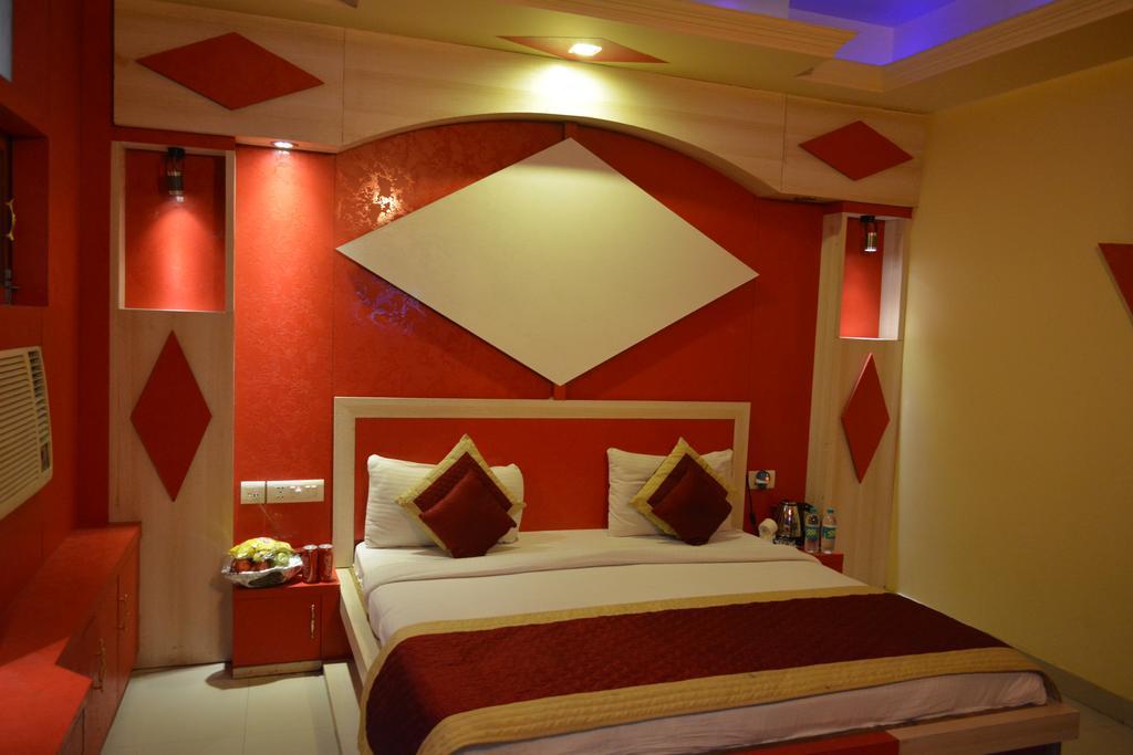 Airport Hotel Vishal Residency Nova Deli Exterior foto
