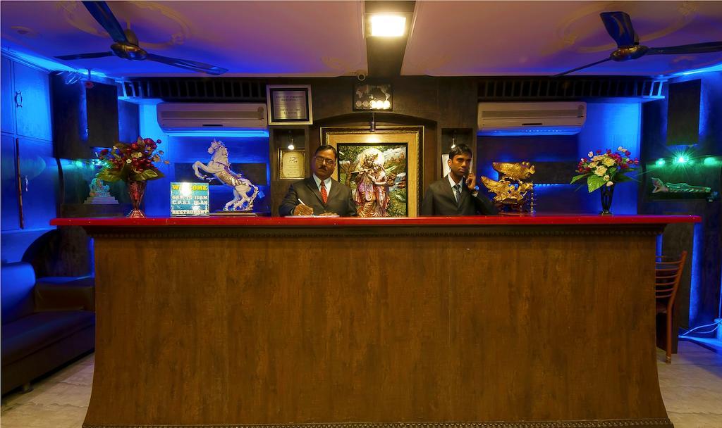 Airport Hotel Vishal Residency Nova Deli Exterior foto