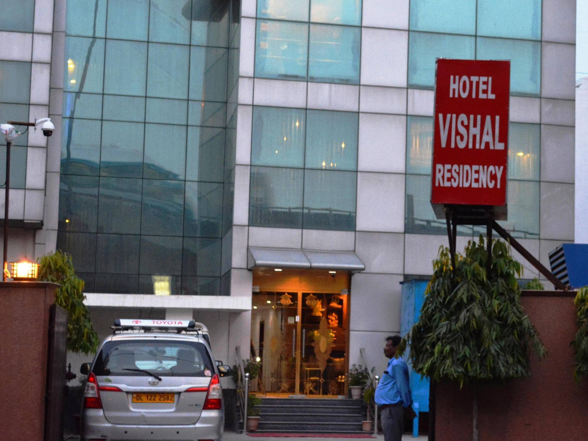 Airport Hotel Vishal Residency Nova Deli Exterior foto