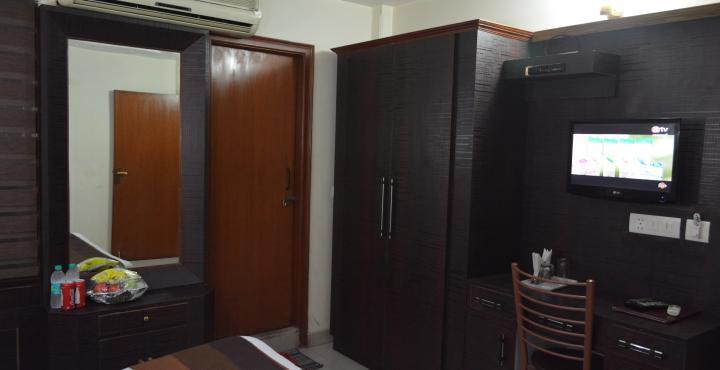 Airport Hotel Vishal Residency Nova Deli Exterior foto