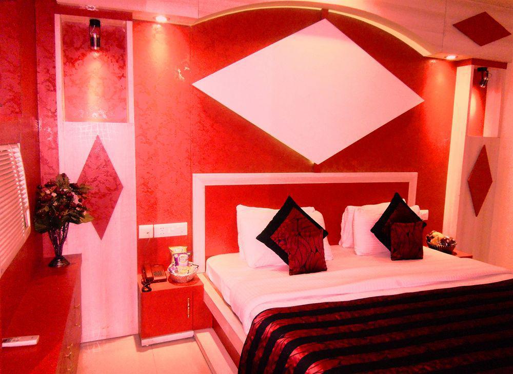 Airport Hotel Vishal Residency Nova Deli Exterior foto